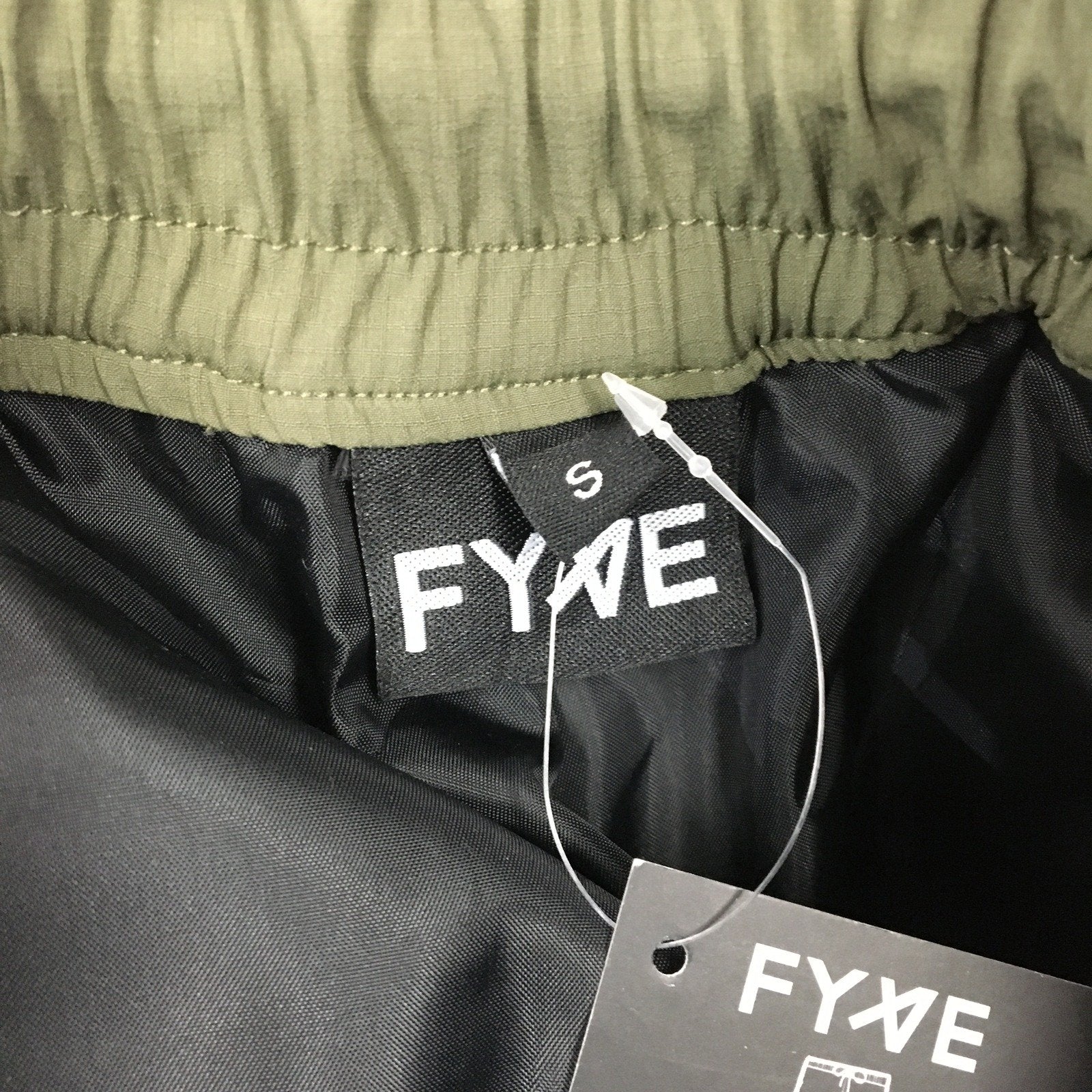 FYVE Loose Fit Unisex Waterproof Joggers Pants Olive Green Size S NEW - Image 6
