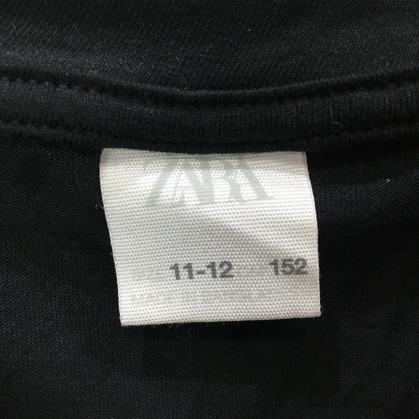 Zara Cropped Graphic Tee Casual Cotton Top Shirt Black Women's Size 12 - Image 3
