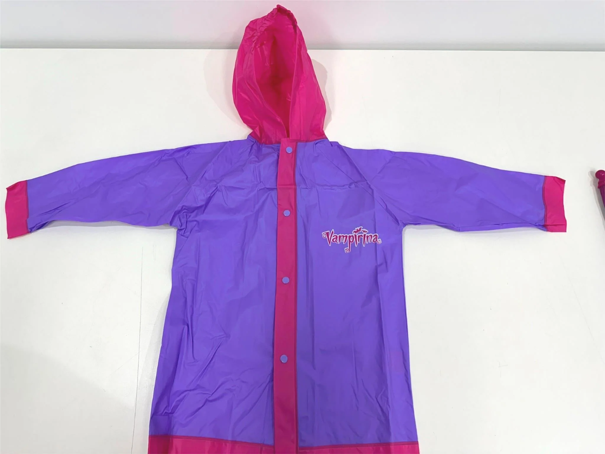 Disney Kids Vampirina Umbrella And Rain Jacket Set Purple/Pink NEW - Image 5