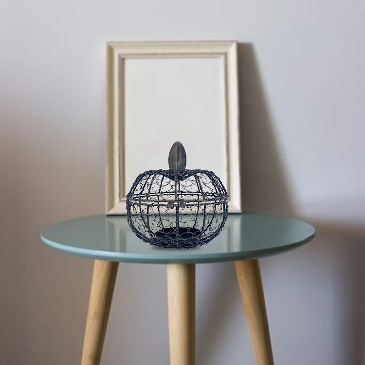 Handcrafted Intricate Wire Apple Tealight Holder with Antique Brass Finish 17x18 cm NEW - Image 2