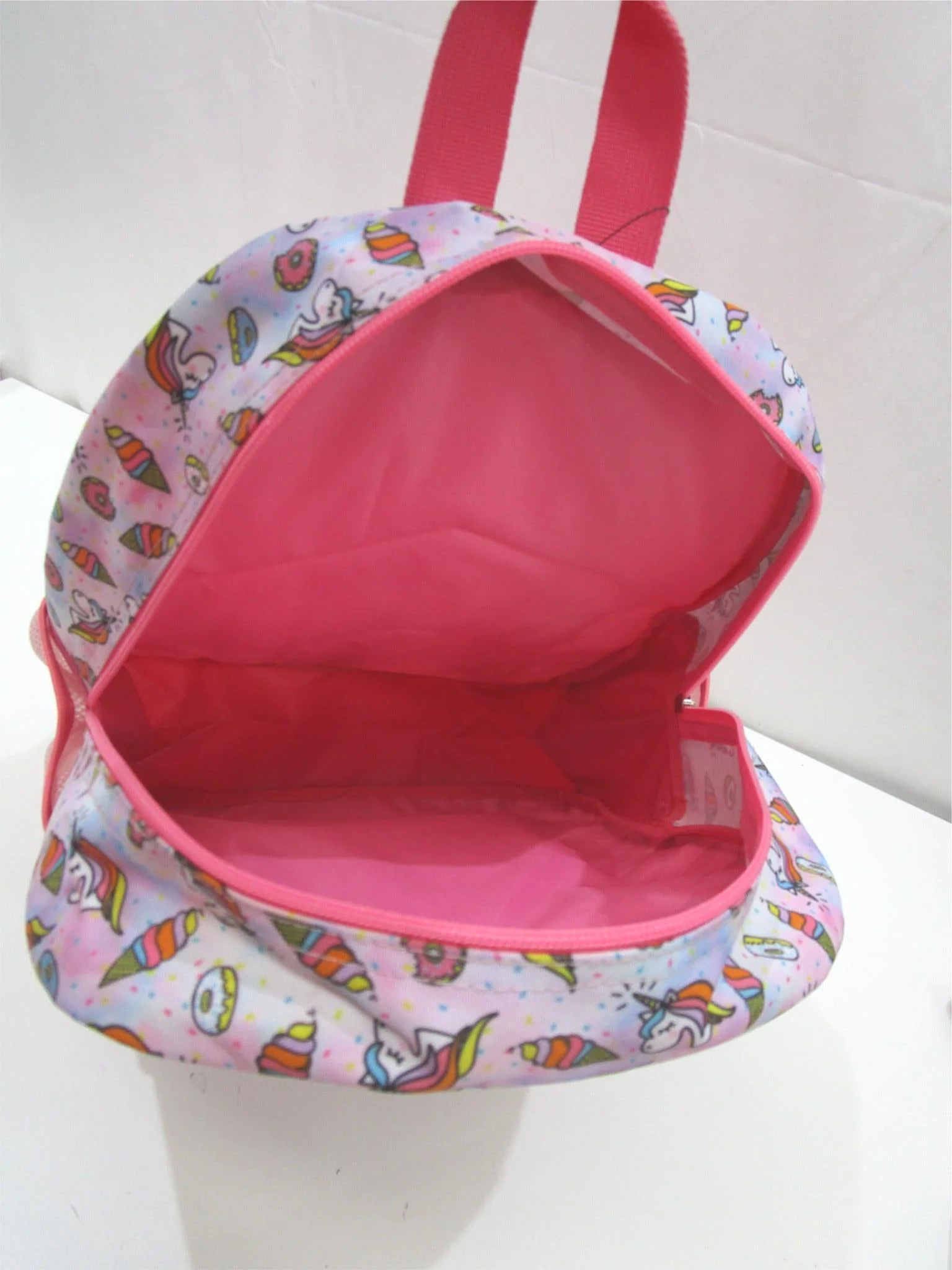 Unicorn Printed 1 Compartment 2 Side Mesh & 1 Front Pocket Backpack NEW - Image 5